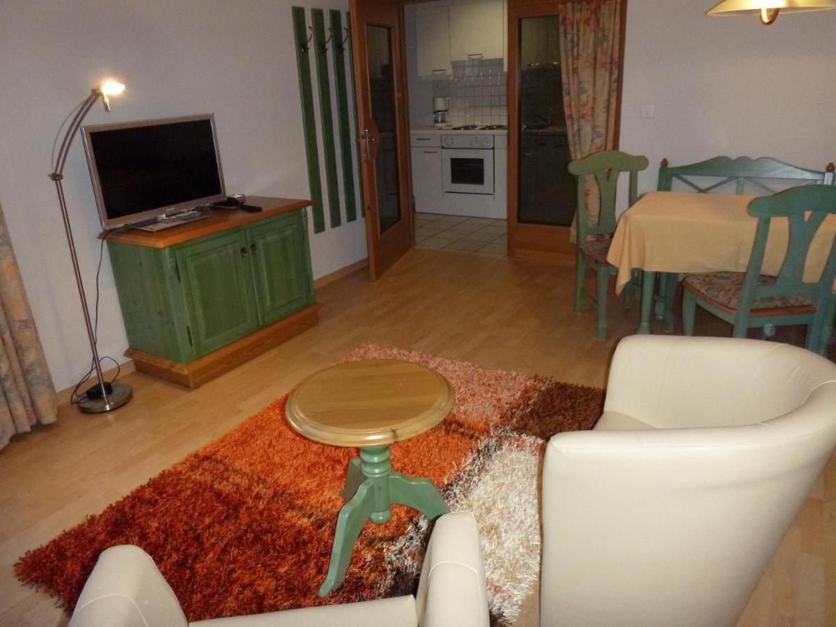 Appartements Garni Alpin Live Samnaun Room photo
