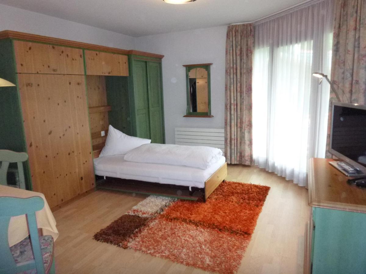 Appartements Garni Alpin Live Samnaun Room photo