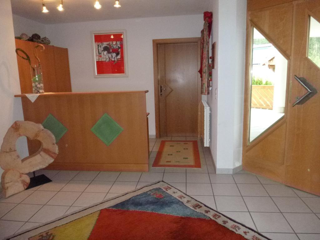 Appartements Garni Alpin Live Samnaun Exterior photo