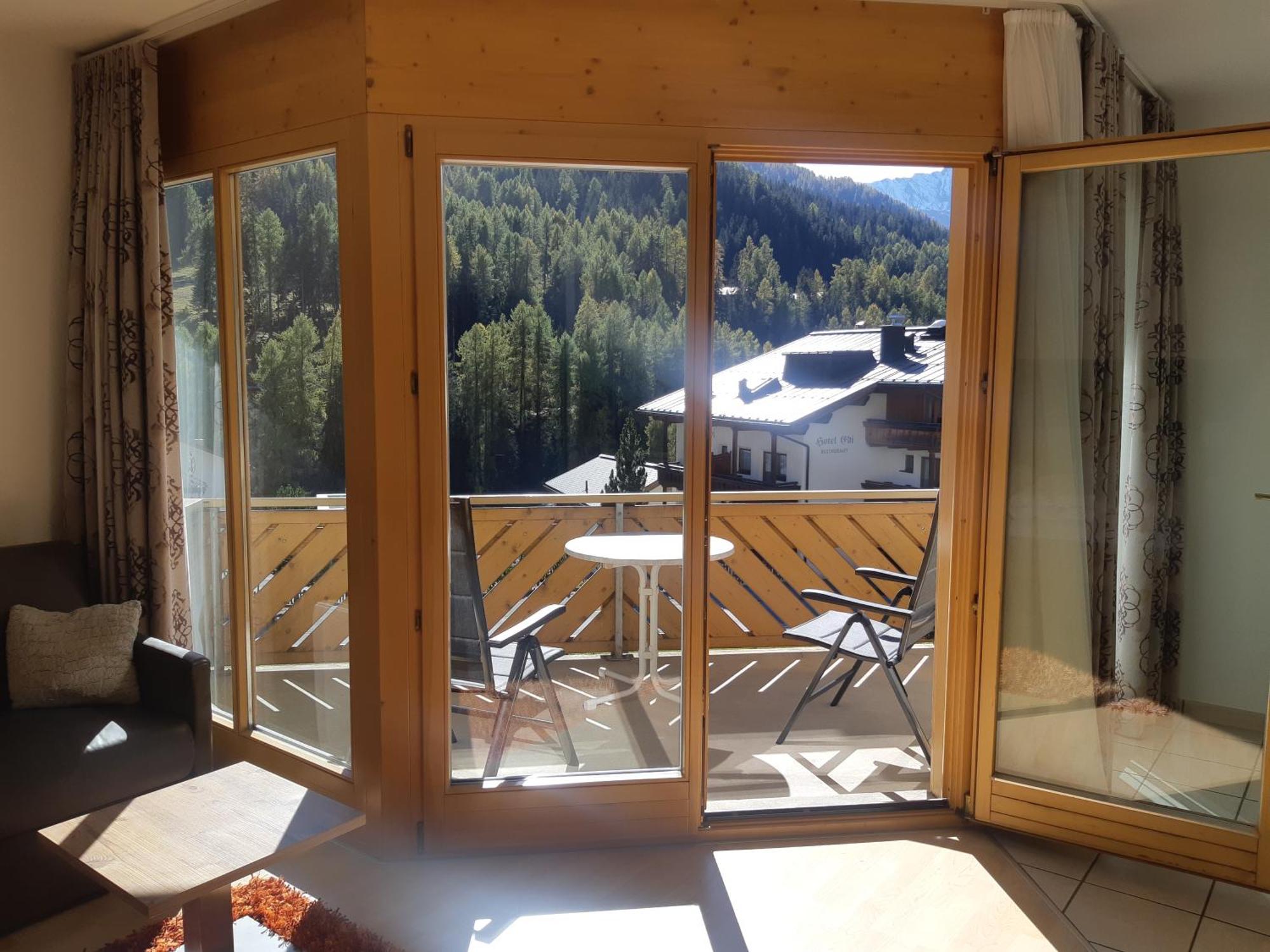 Appartements Garni Alpin Live Samnaun Room photo