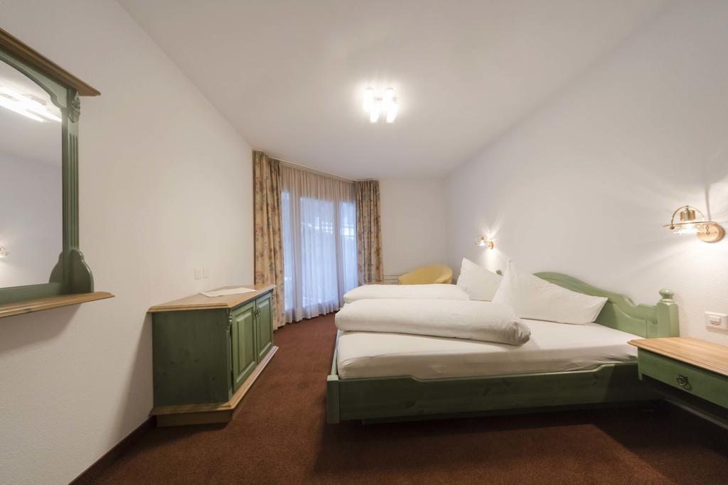 Appartements Garni Alpin Live Samnaun Exterior photo