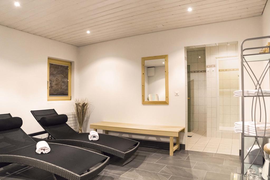 Appartements Garni Alpin Live Samnaun Exterior photo
