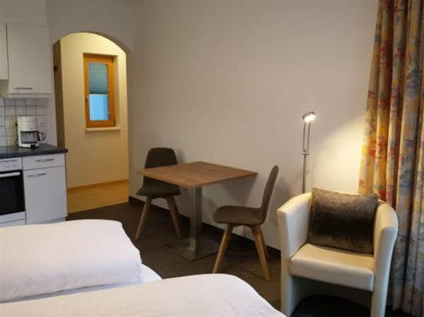 Appartements Garni Alpin Live Samnaun Exterior photo
